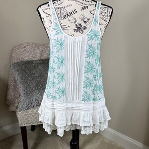Lilka from Anthropolgy White and Green Floral Lace Tank Top